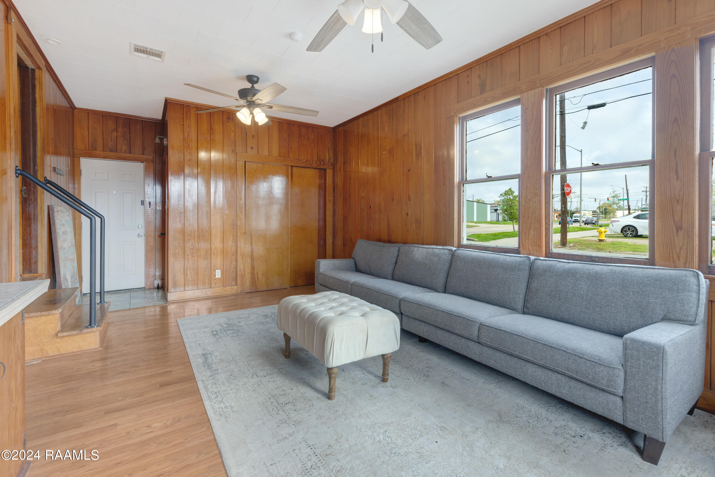 702 Cleveland Street Lafayette, LA 70501 - Photo 5 of 23 702 Cleveland-5