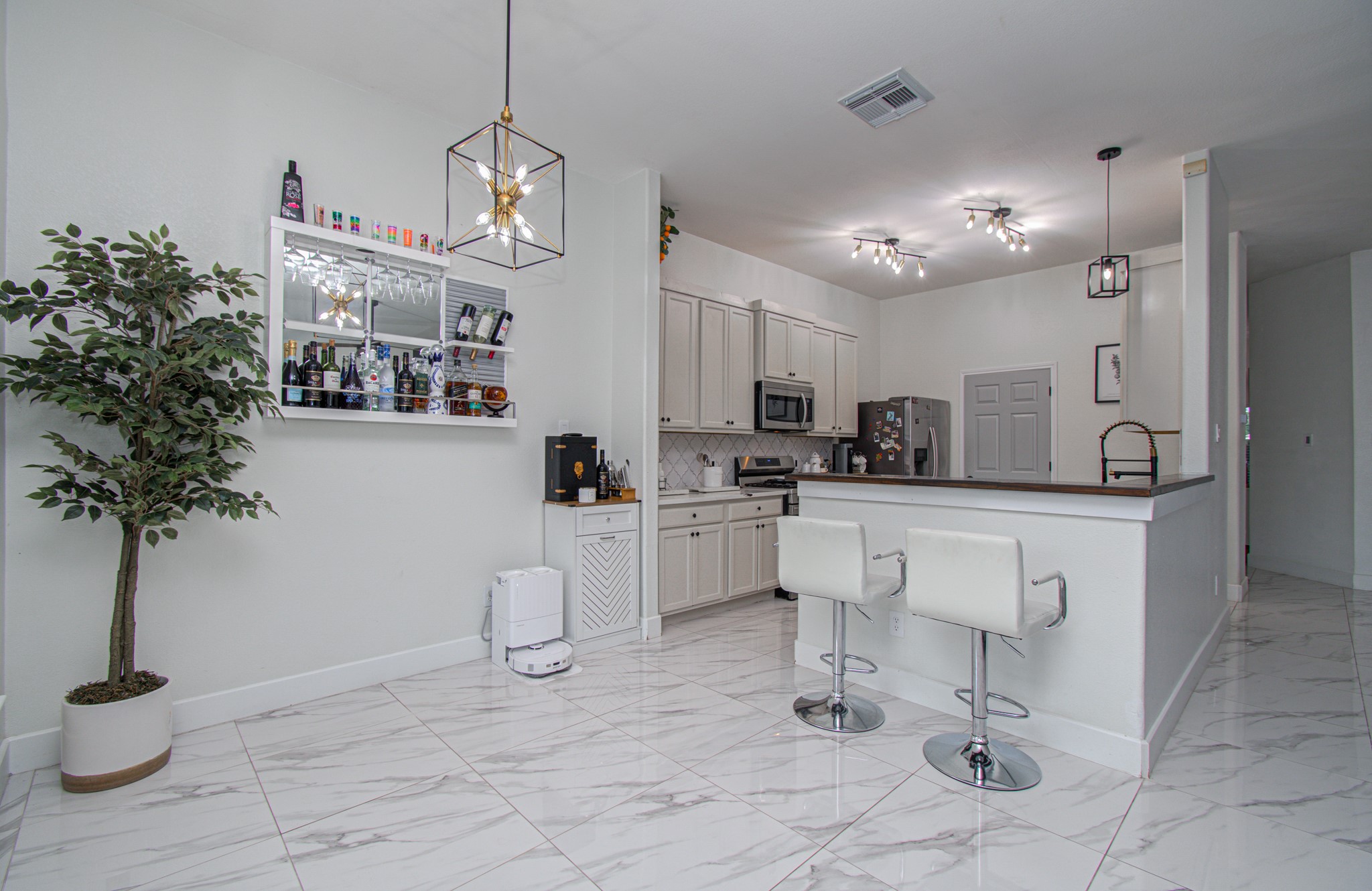 23539 Maple Vista Lane Spring, TX 77373 - Photo 14 of 43 Gallery Image 14