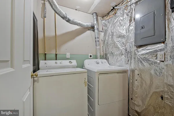 $2,400 | 8316 Widgeon Place, Laurel, MD 20724