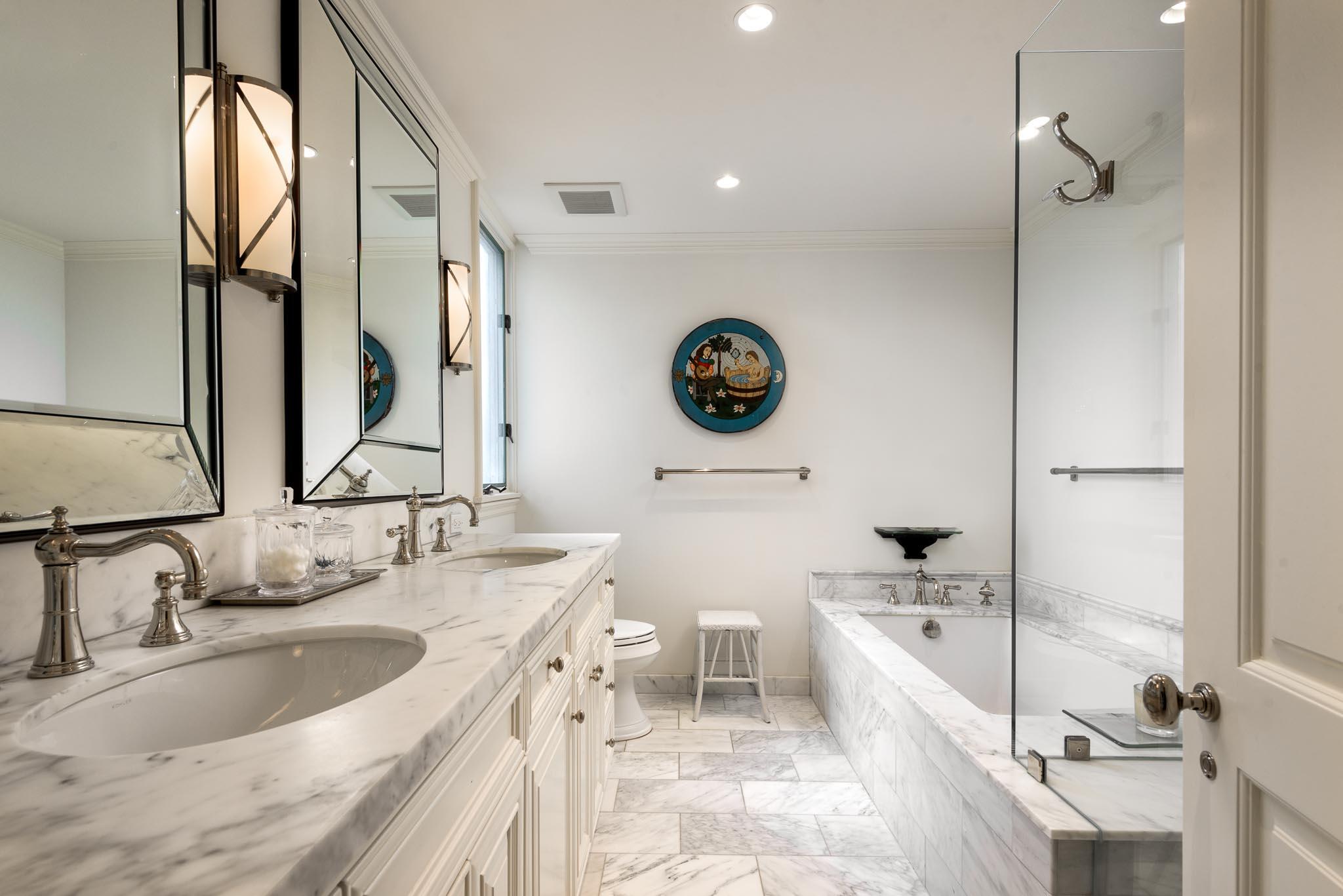 1300 Plaza Pacifica Montecito Ca Montecito, CA 93108 - Photo 18 of 31 a bathroom with a tub sink and mirror