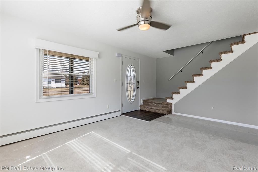 58736 Ruth Jean Washington, MI 48094 - Photo 8 of 33 Gallery Image 8