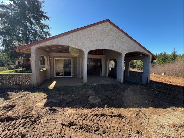 13707 Northwest Bishop Road Hillsboro, OR 97124 - Photo 10 of 45 a front view of a house with a yard