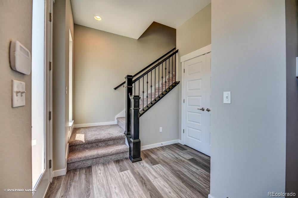 10060 Town Ridge Lane Lone Tree, CO 80124 - Photo 14 of 32