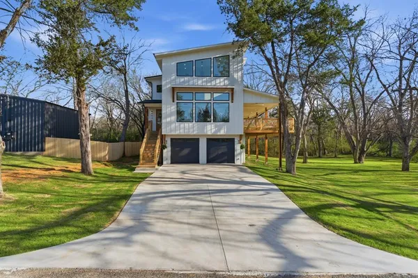 $3,500 | 819 Dubois Street, Denison, TX 75020