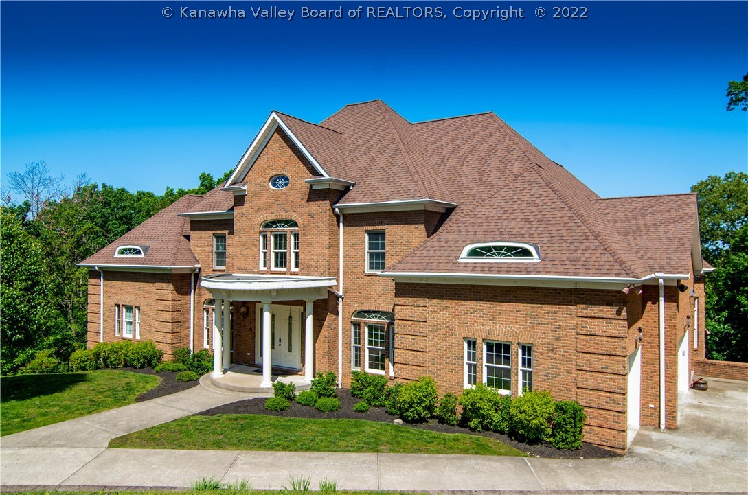 12 Foxchase Road Charleston, WV 25304 - Photo 1 of 30 Gallery Image 1