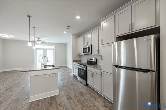 $340,000 | 10525 Stony Blf Drive, Unit 203, Ashland, VA 23005