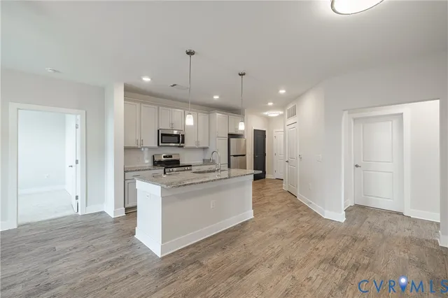 $340,000 | 10525 Stony Blf Drive, Unit 203, Ashland, VA 23005