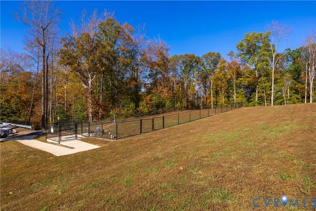 $340,000 | 10525 Stony Blf Drive, Unit 203, Ashland, VA 23005