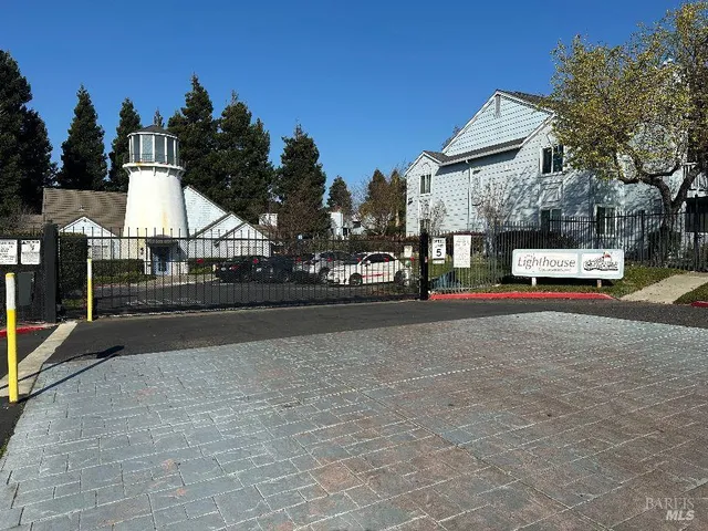 $249,000 | 237 Lighthouse Drive, Vallejo, CA 94590