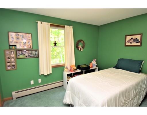 85 Woods Road Northampton, MA 01062 - Photo 25 of 29 a bedroom with a bed and a window