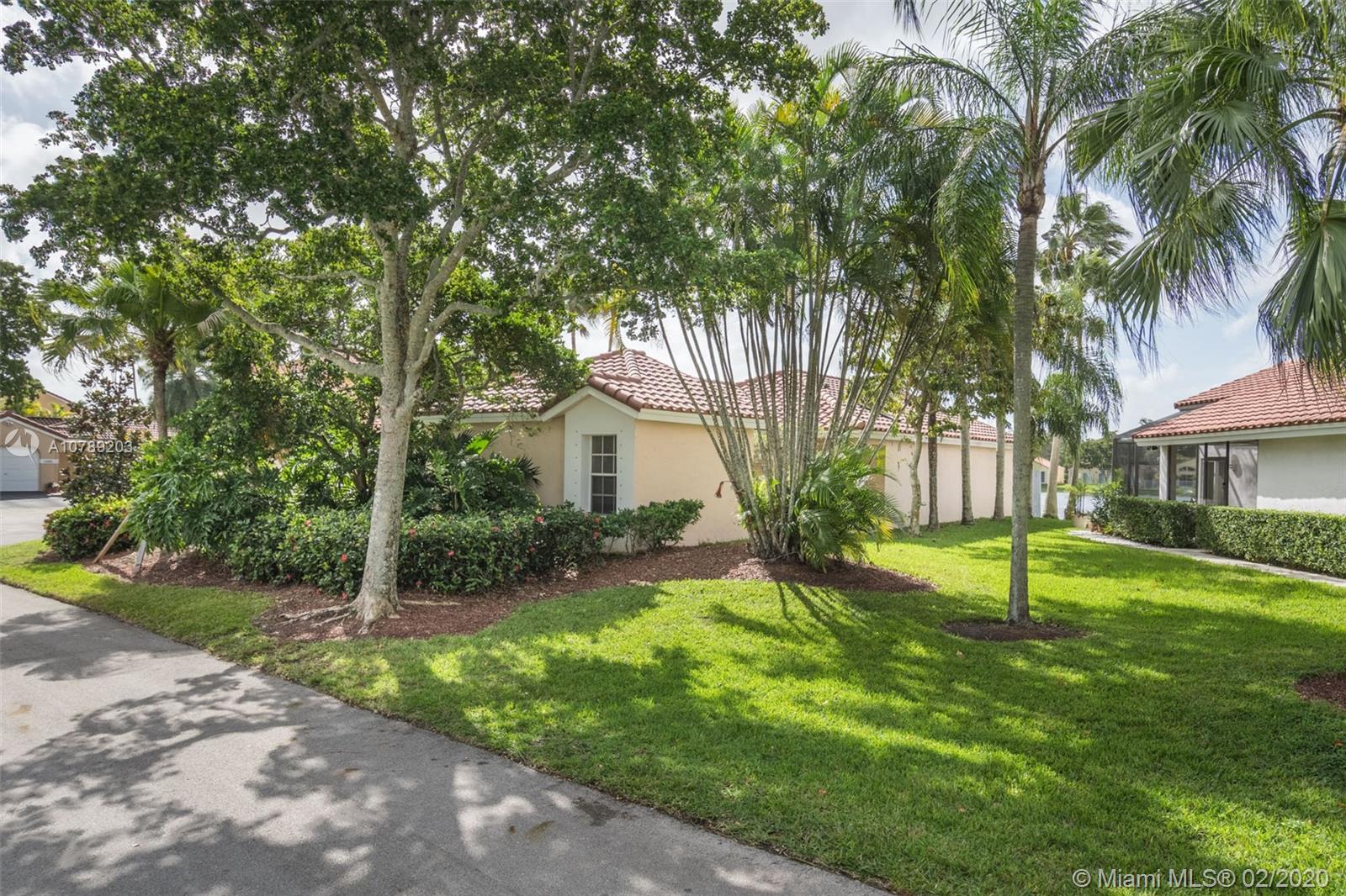 1352 Garden Road Weston, FL 33326 - Photo 16 of 42