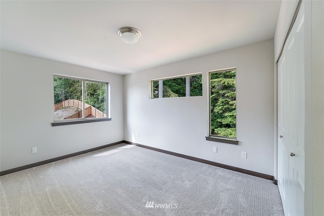 18304 3rd Drive Southeast Bothell, WA 98012 - Photo 14 of 20 Gallery Image 14