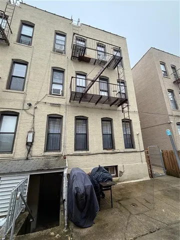 $1,990,000 | 2319 Avenue Z | Sheepshead Bay