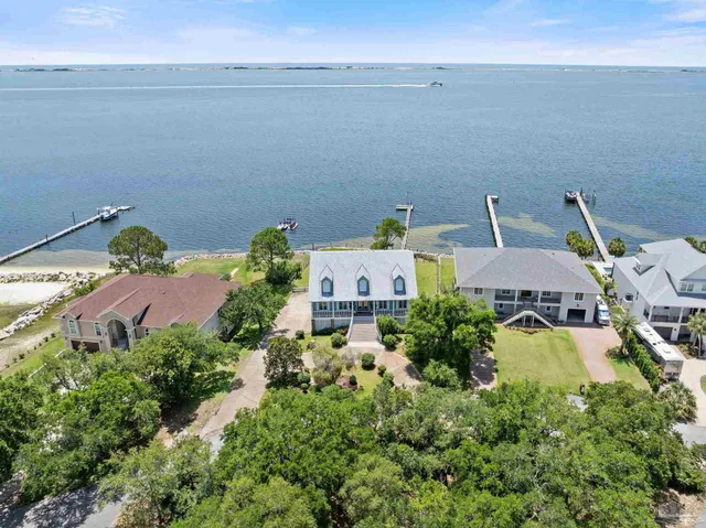 $1,299,000 | 4757 Chinquapin Drive, Gulf Breeze, FL 32563