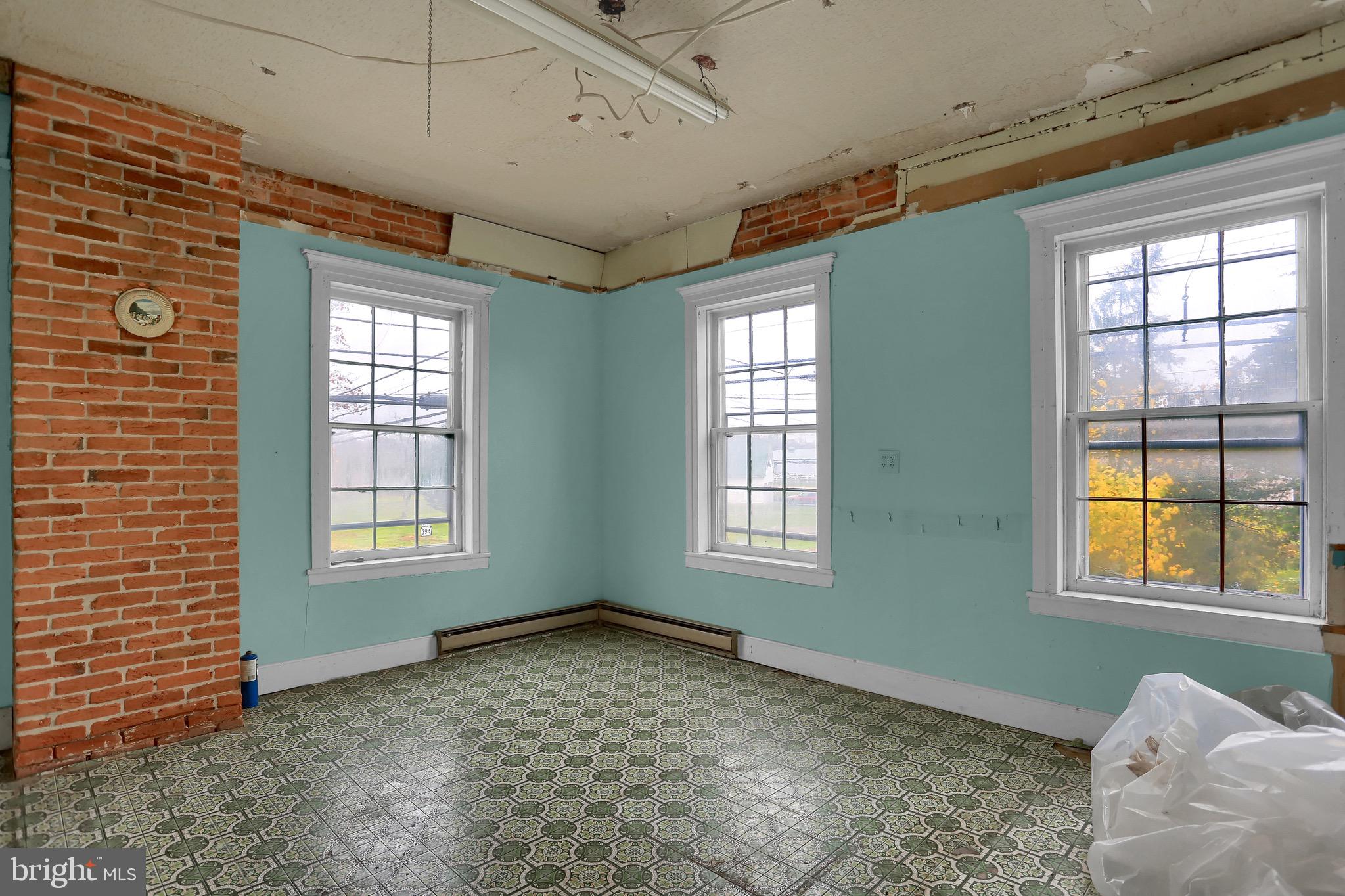 2499 Granite Station Road Gettysburg, PA 17325 - Photo 17 of 26 Gallery Image 17