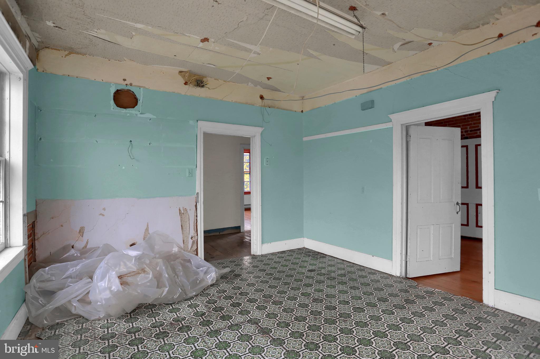 2499 Granite Station Road Gettysburg, PA 17325 - Photo 18 of 26 Gallery Image 18