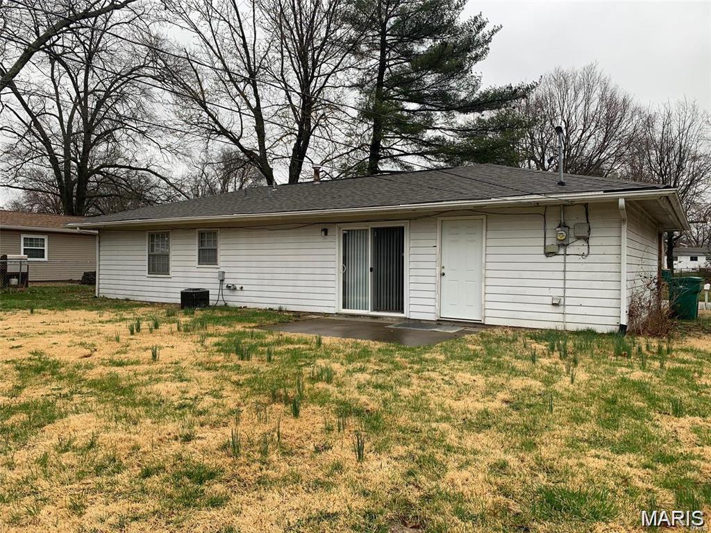 405 Todd Lane Belleville, IL 62221 - Photo 4 of 21