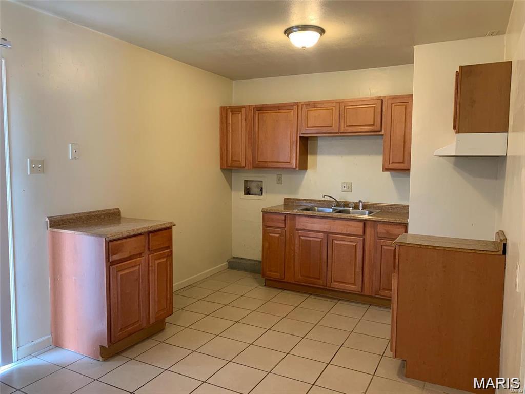 405 Todd Lane Belleville, IL 62221 - Photo 9 of 21