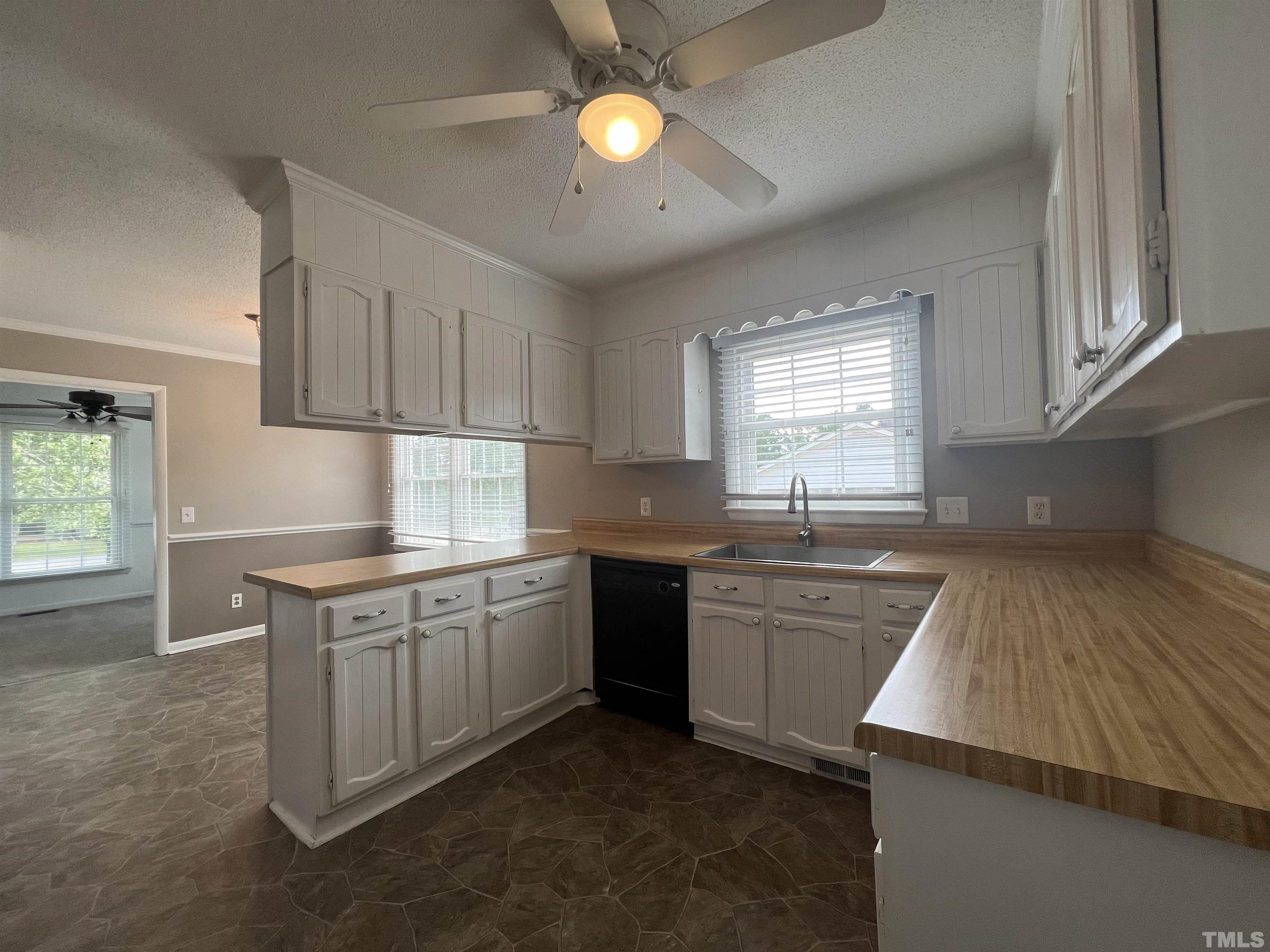 104 Marion Drive Erwin, NC 28339 - Photo 6 of 28