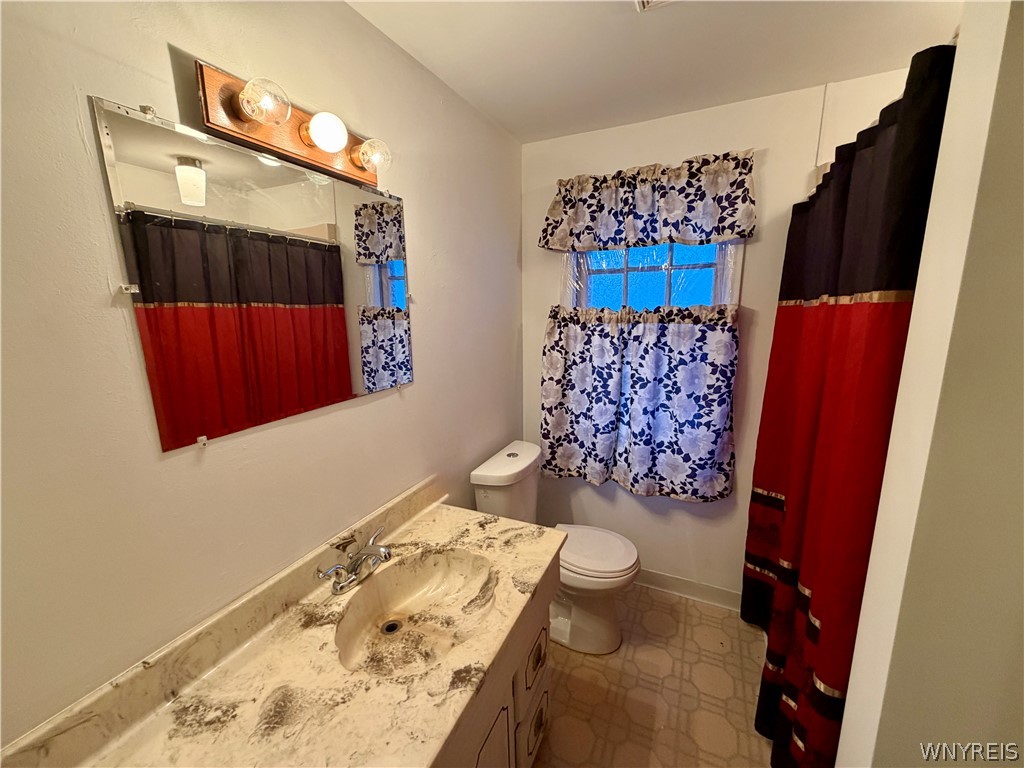 1239 North Military Road Niagara Falls, NY 14304 - Photo 13 of 24