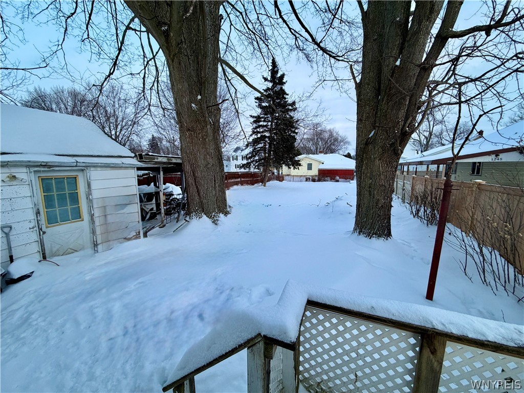 1239 North Military Road Niagara Falls, NY 14304 - Photo 2 of 24