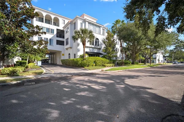 $3,800 | 435 South Oregon Avenue, Unit 305, Tampa, FL 33606