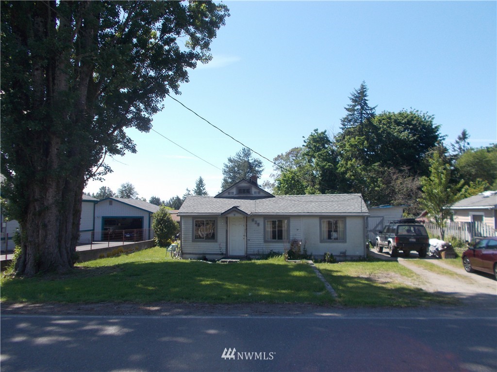 936 Baby Doll Road Southeast Port Orchard, WA 98366 - Photo 3 of 6 Gallery Image 3