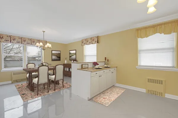 $599,000 | 162-21 Powells Cove Boulevard, Unit 3D | Beechhurst