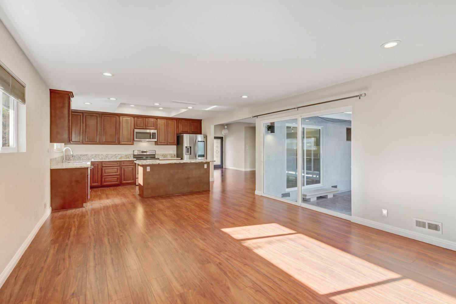 1540 Gregory Way Carmichael, CA 95608 - Photo 9 of 71