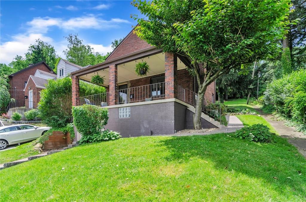 602 Cascade Road Pittsburgh, PA 15221 - Photo 2 of 21 Gallery Image 2
