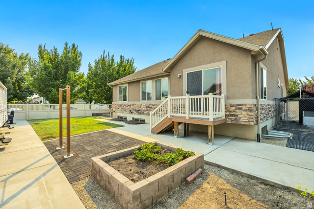 719 Shavey Lane Springville, UT 84663 - Photo 31 of 33