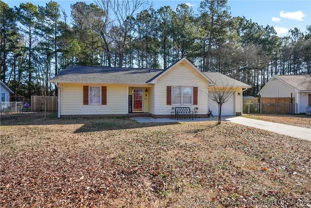 $220,000 | 4303 Bridge Street, Hope Mills, NC 28348