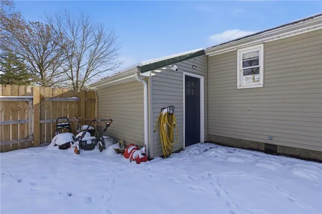 $215,000 | 110 West 6th Street, Knob Noster, MO 65336