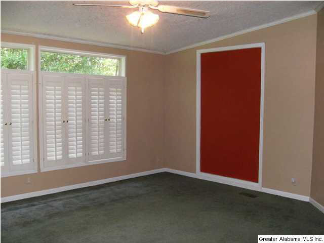 1250 County Road 152 Jemison, AL 35085 - Photo 11 of 22