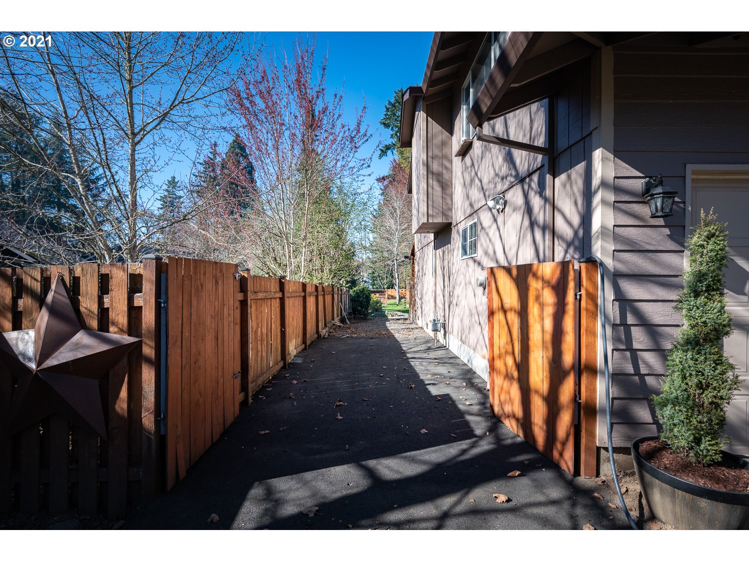 31603 Southeast Bluff Road Gresham, OR 97080 - Photo 23 of 30