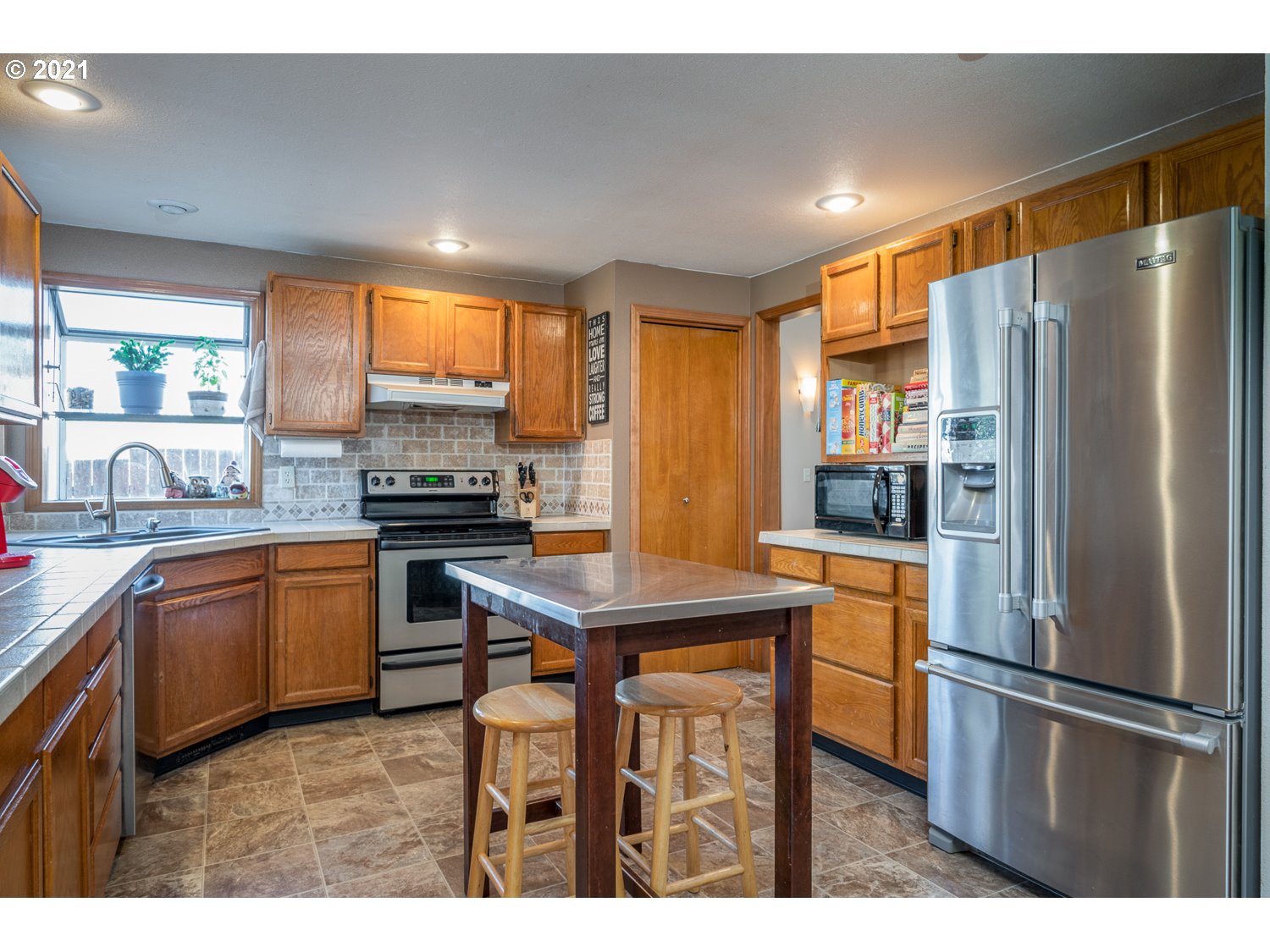 31603 Southeast Bluff Road Gresham, OR 97080 - Photo 10 of 30