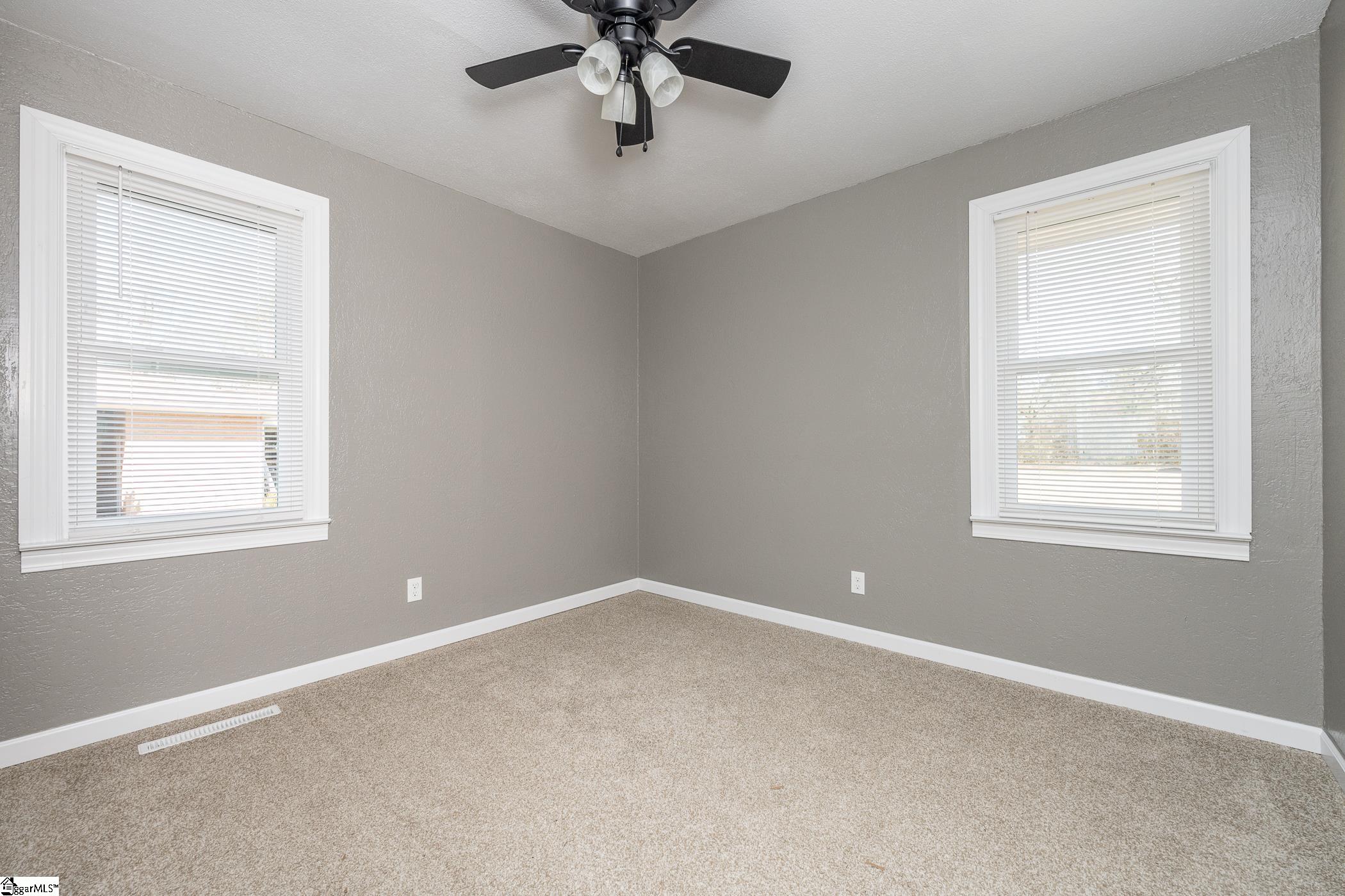 507 Fairview Road Laurens, SC 29360 - Photo 11 of 17 Gallery Image 11