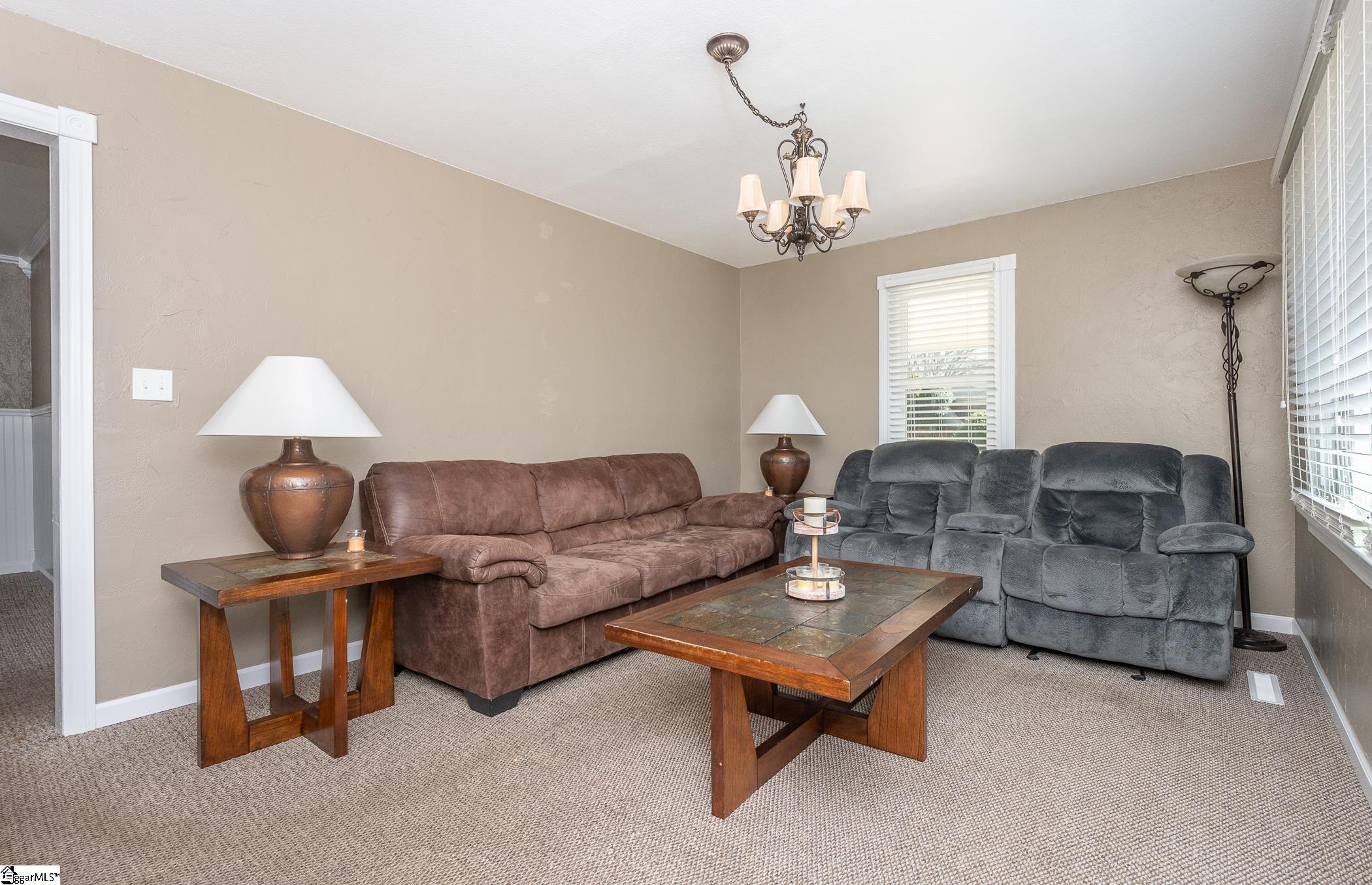 507 Fairview Road Laurens, SC 29360 - Photo 5 of 17 Gallery Image 5