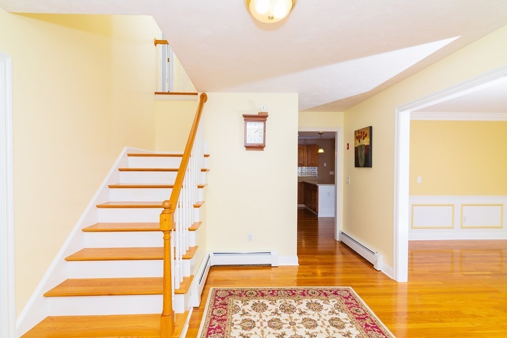 21 Vincent Road Mendon, MA 01756 - Photo 3 of 38 Gallery Image 3