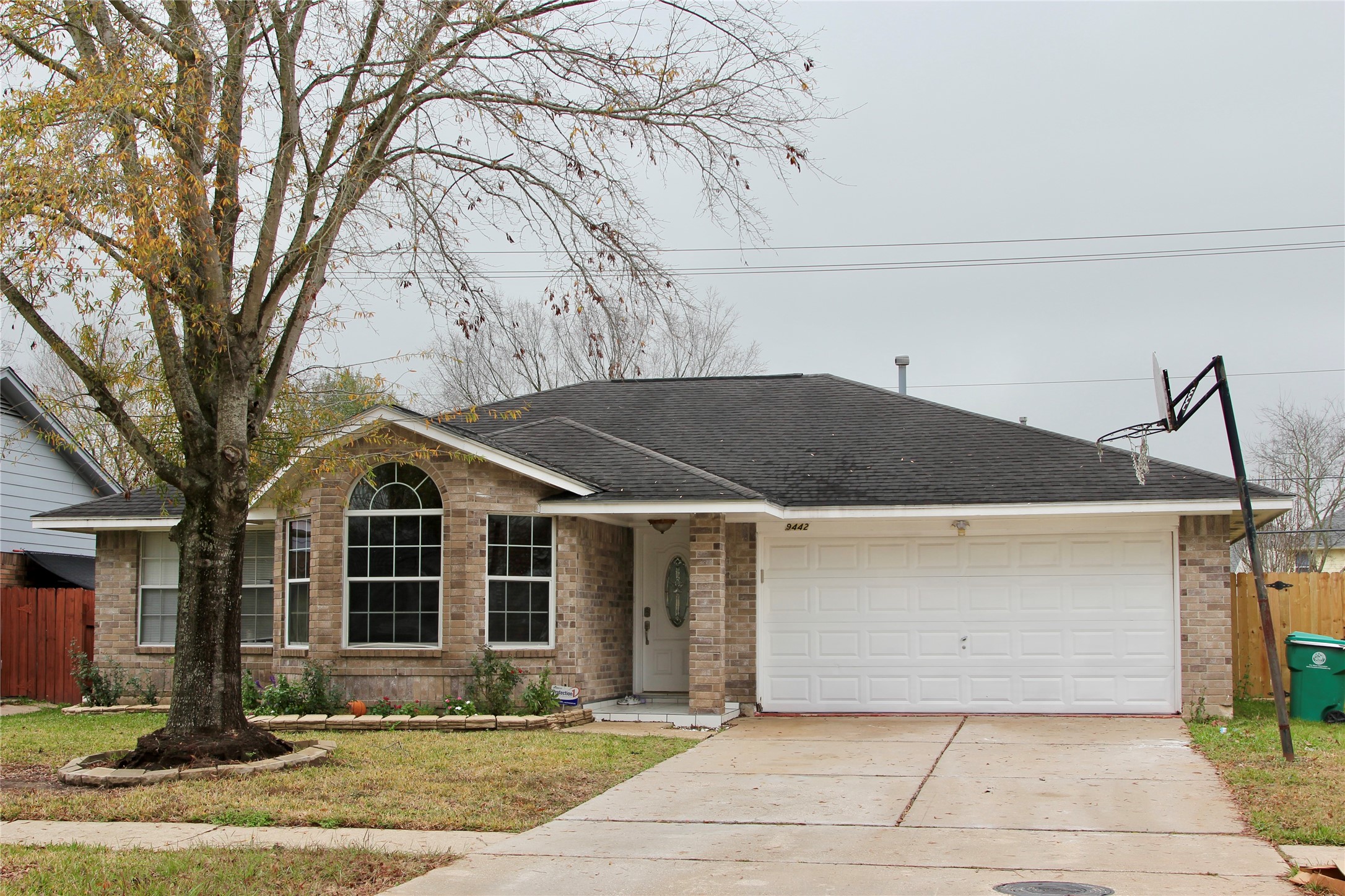 9442 Carmalee Street Houston, TX 77075 - Photo 1 of 5