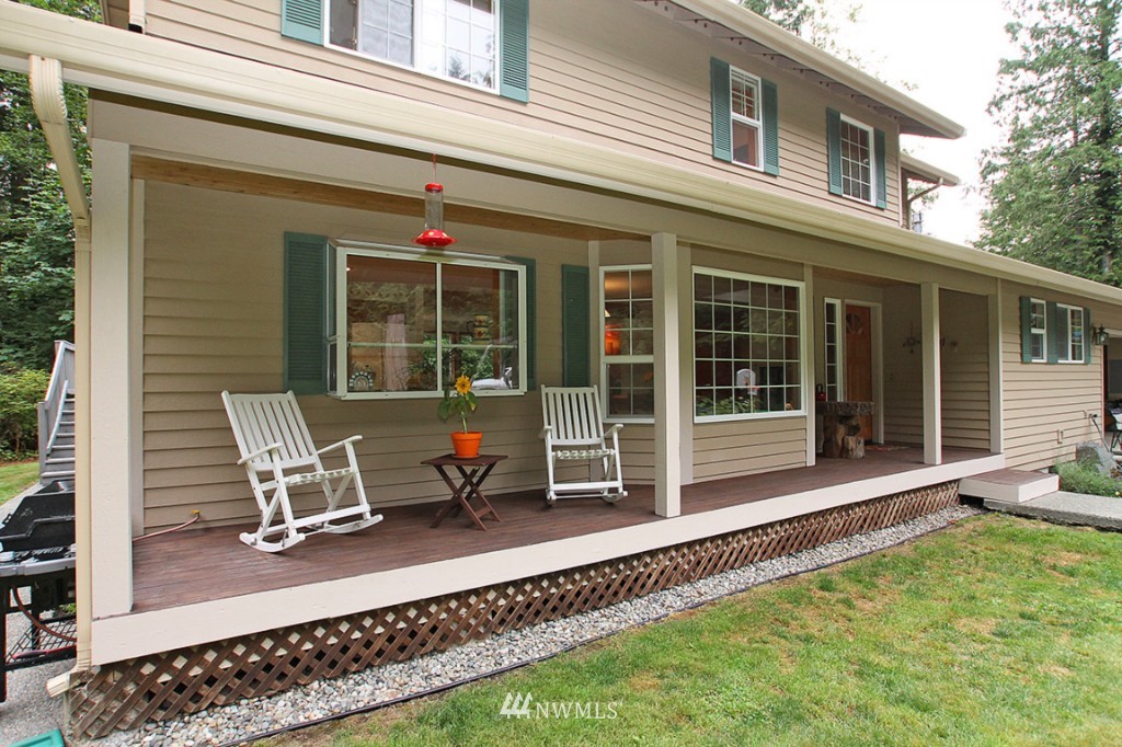7432 Moon Valley Road Southeast North Bend, WA 98045 - Photo 2 of 15 Gallery Image 2