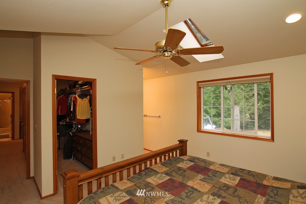 7432 Moon Valley Road Southeast North Bend, WA 98045 - Photo 11 of 15 Gallery Image 11