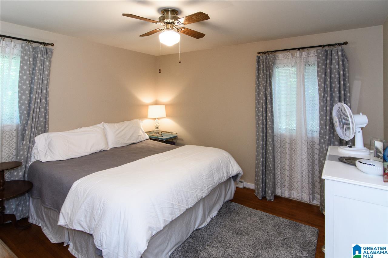 1008 Barnisdale Road Birmingham, AL 35235 - Photo 16 of 36