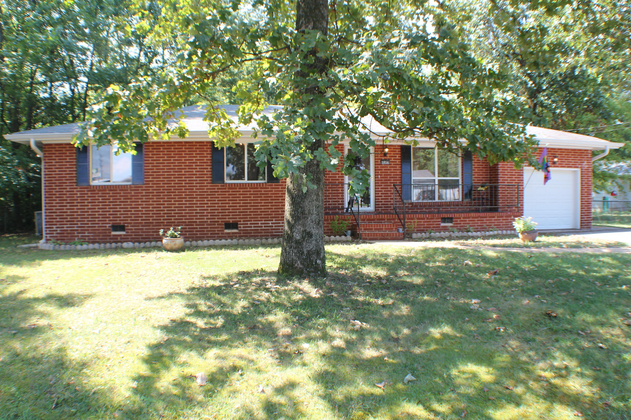 1814 Williams Road Hixson, TN 37343 - Photo 1 of 24 1814 Williams Road