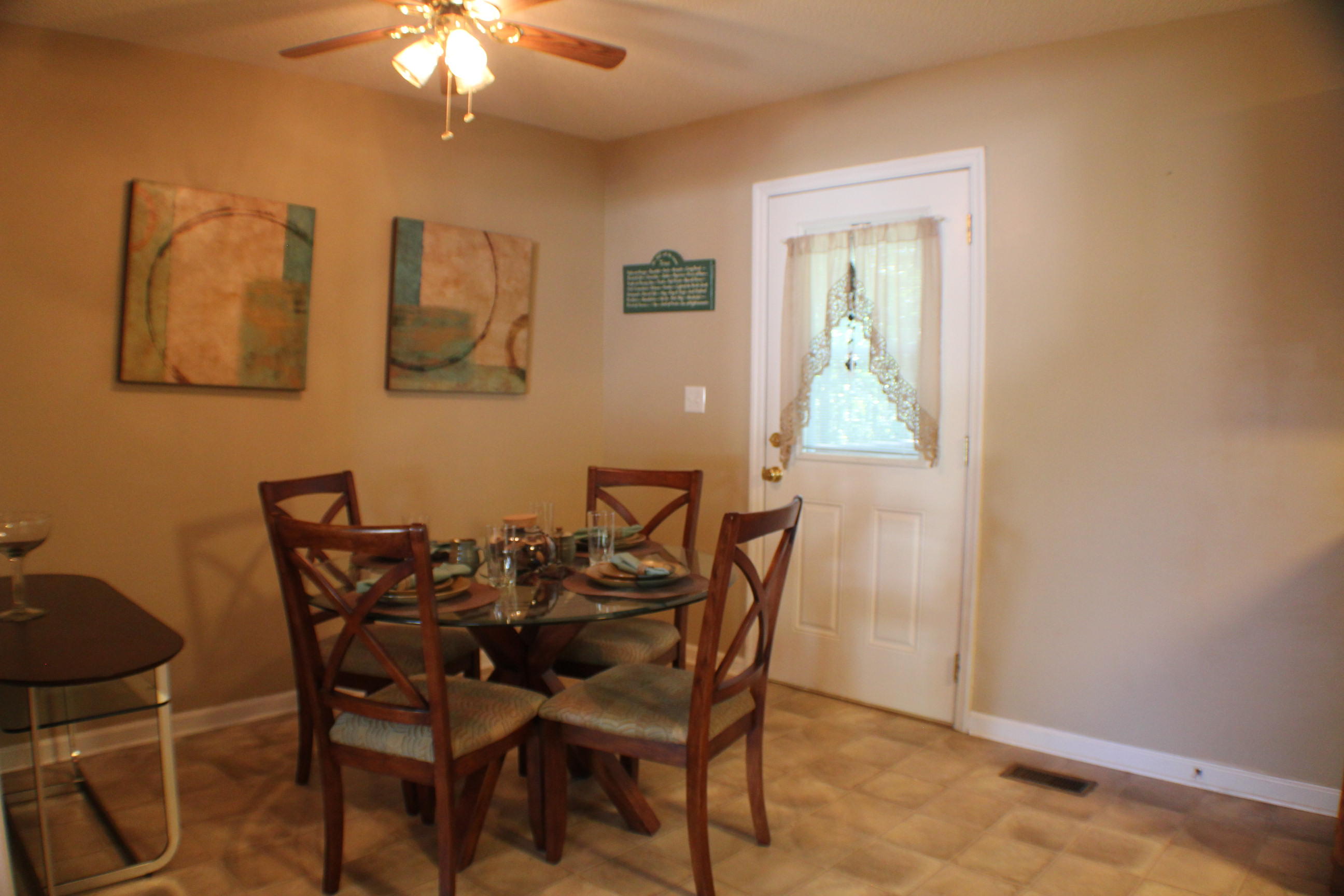 1814 Williams Road Hixson, TN 37343 - Photo 8 of 24 Dining Room
