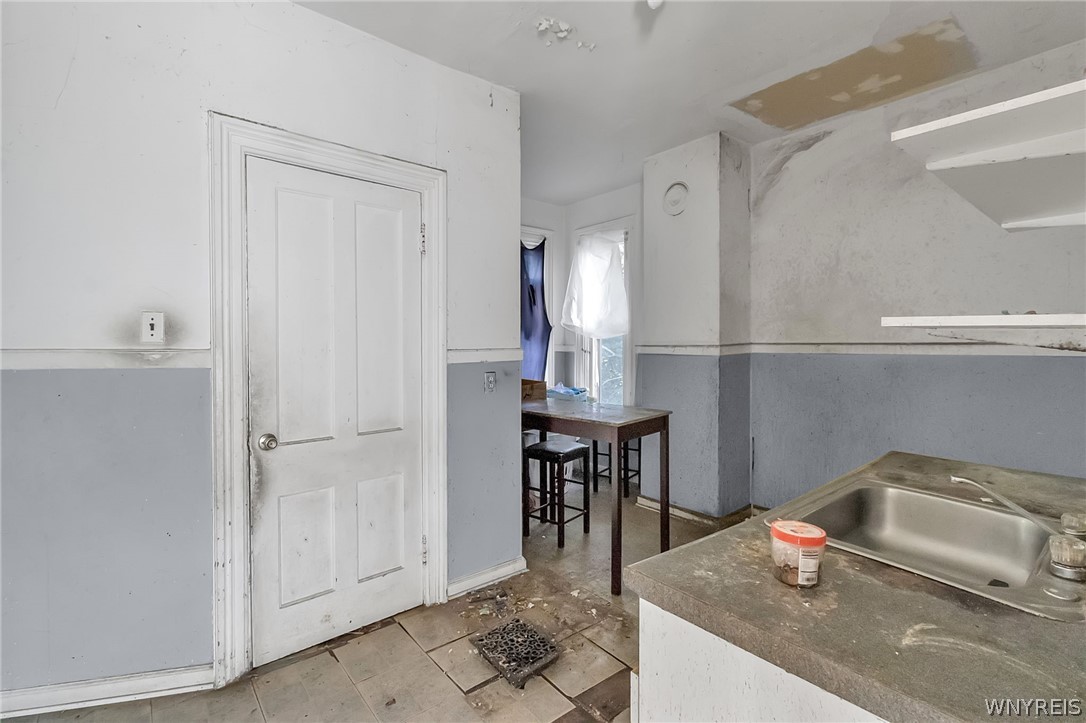 162 Normal Avenue Buffalo, NY 14213 - Photo 37 of 40