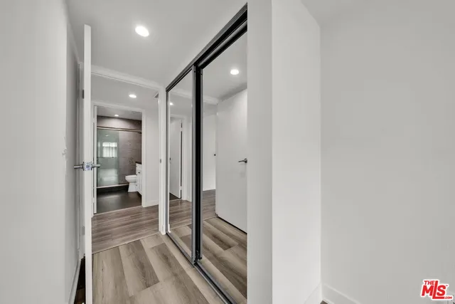 $1,995 | 7453 Haskell Avenue, Unit 7, Van Nuys, CA 91406