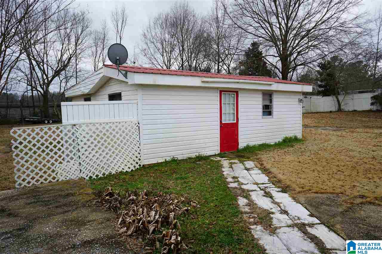 859 Odens Mill Road Sylacauga, AL 35150 - Photo 3 of 26