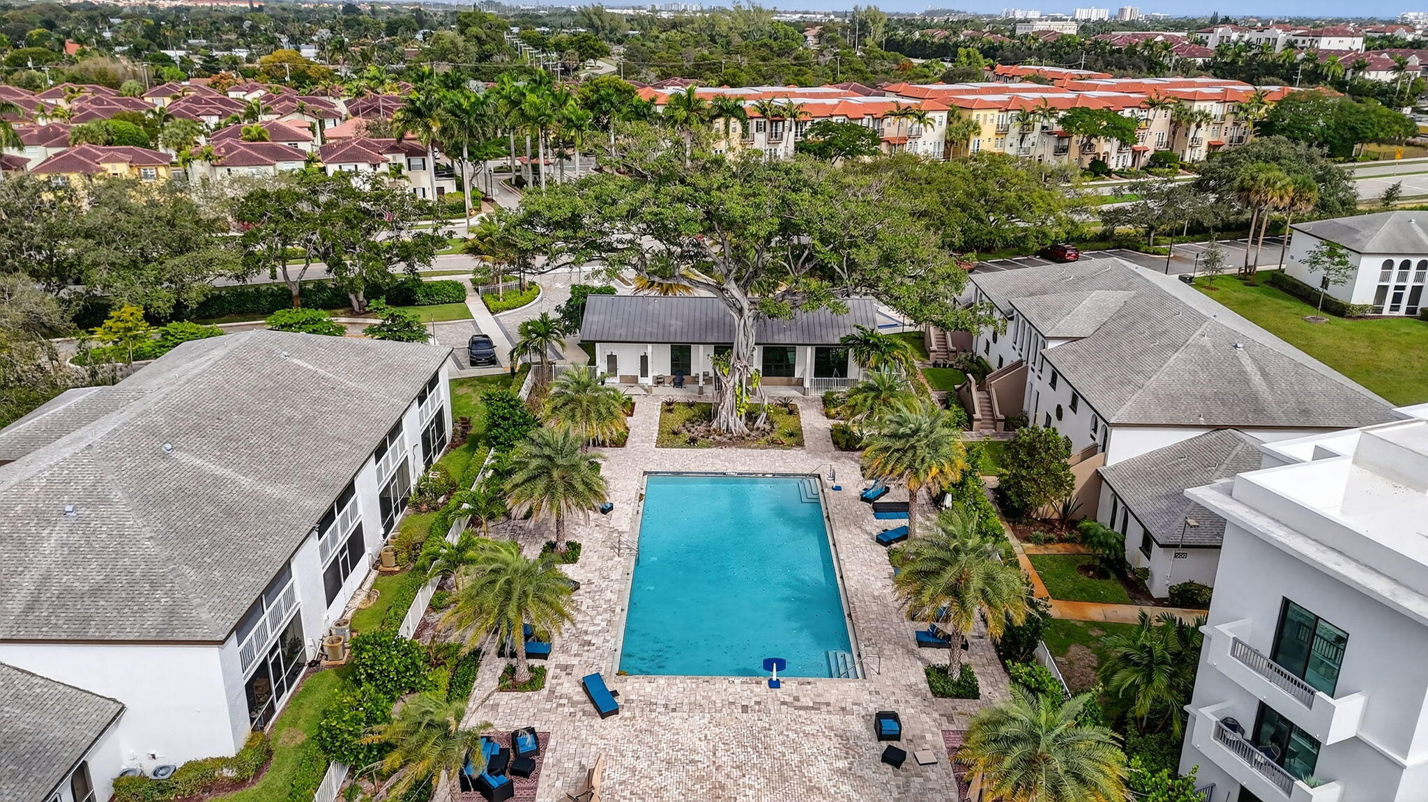 250 West Hidden Valley Boulevard, Unit 104 Boca Raton, FL 33487 - Photo 20 of 24 aerial 2