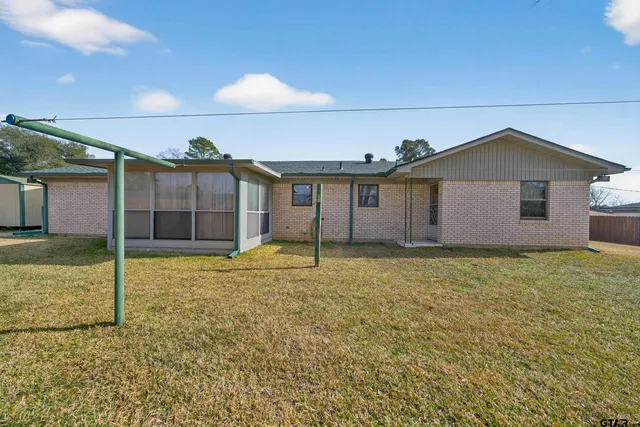 $195,000 | 106 Southview Drive, Henderson, TX 75654